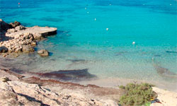 Пляж Cala Codolar, Ibiza