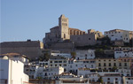 Город крепость Dalt Vila