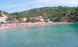 Пляж Cala Vedella, Ibiza