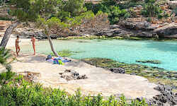 Пляж Cala Mitjana, Mallorca