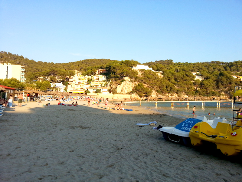 Пляж Platja de Camp de Mar, Mallorca