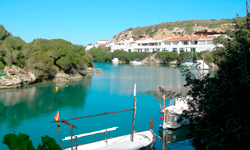 Пляж Cala Sant Esteve, Menorca