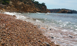 Пляж Cala Jondal, Ibiza