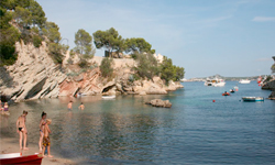 Пляж Es Caló de ses Llises, Mallorca