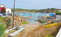 Пляж Es Grau, Menorca