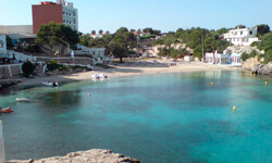 Пляж Platja de Santandria, Menorca