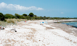 Пляж Platja d’es Banyuls, Menorca