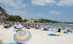 Пляж Platja d’es Port, Mallorca