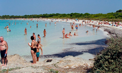 Пляж Platja de Son Saura Bellavista, Menorca