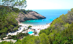 Пляж Cala Molí, Ibiza