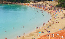 Пляж S’Arenal des Castell, Menorca