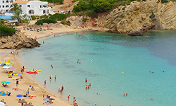Пляж S’Arenal des Castell, Menorca