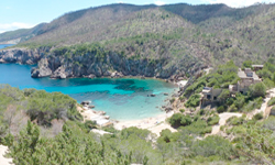 Пляж Caló d’en Serrа, Ibiza