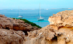 Пляж Caló de s’Oli, Formentera