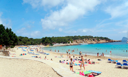 Пляж Cala Bassa, Ibiza